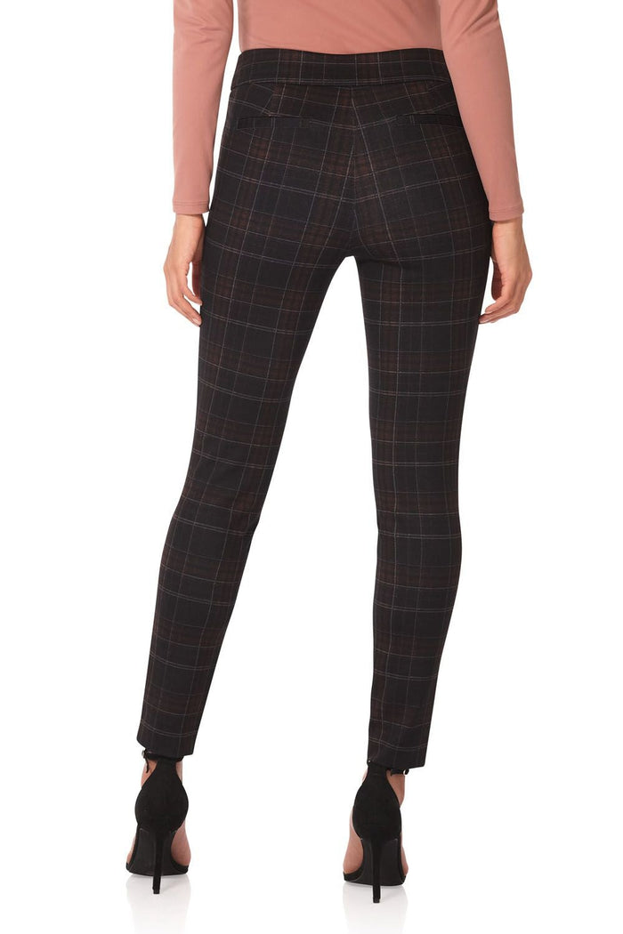Rekucci Secret Figure Pull-on Knit Pants With A Skinny Silhouette Black/hazelnut-plaid