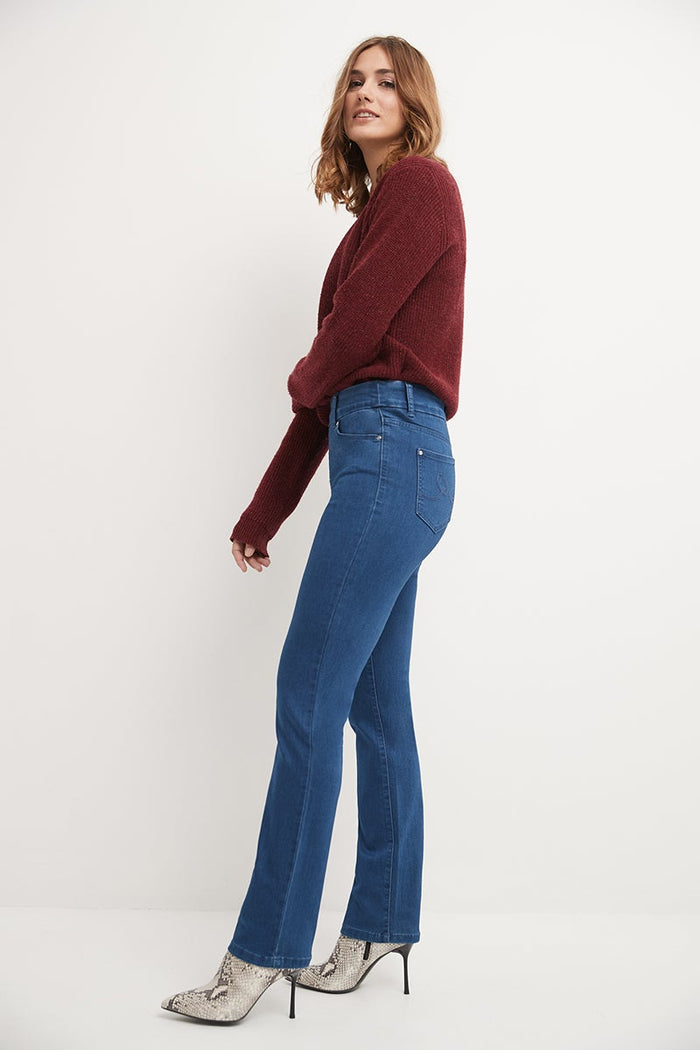 rekucci Secret Figure Pull-on Straight Leg Jeans with 5 real pockets malibu-solid
