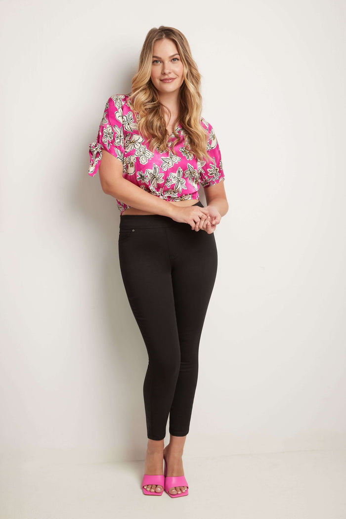 Rekucci Skinny Pull-On Jeans With 5 Pocket Styling Black