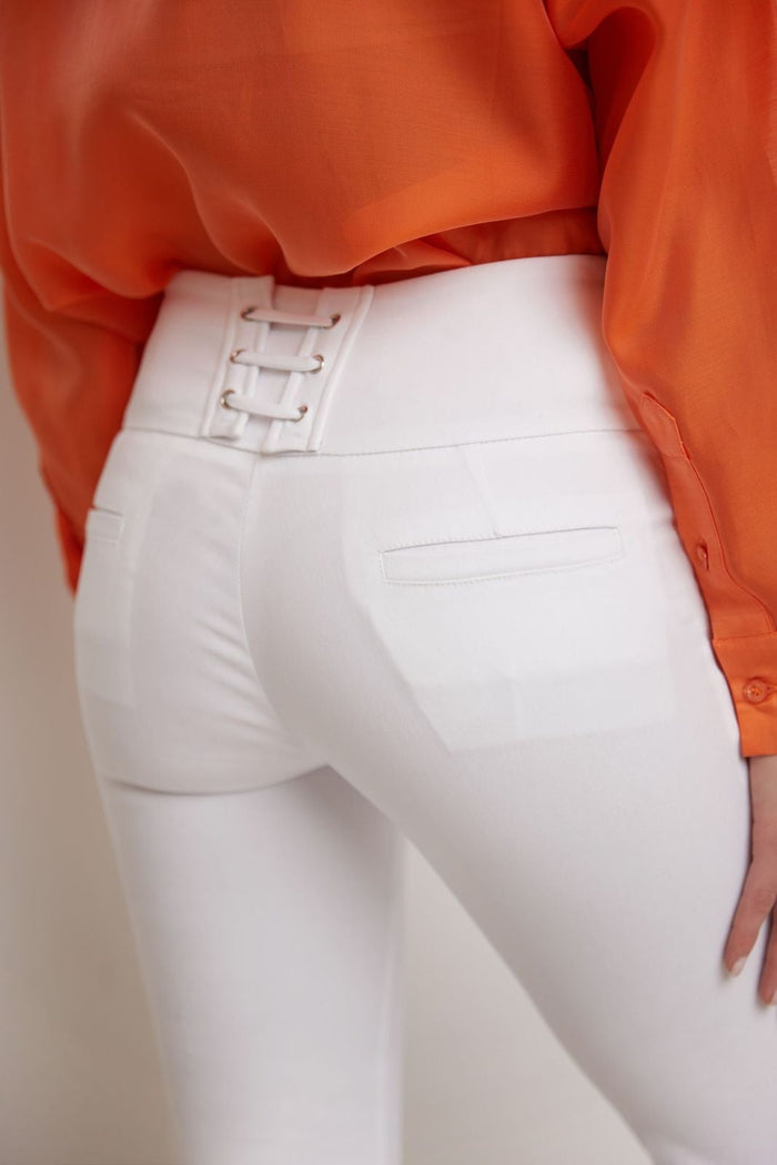 rekucci Slimming Capris with Wide Waist and Back Lacing white