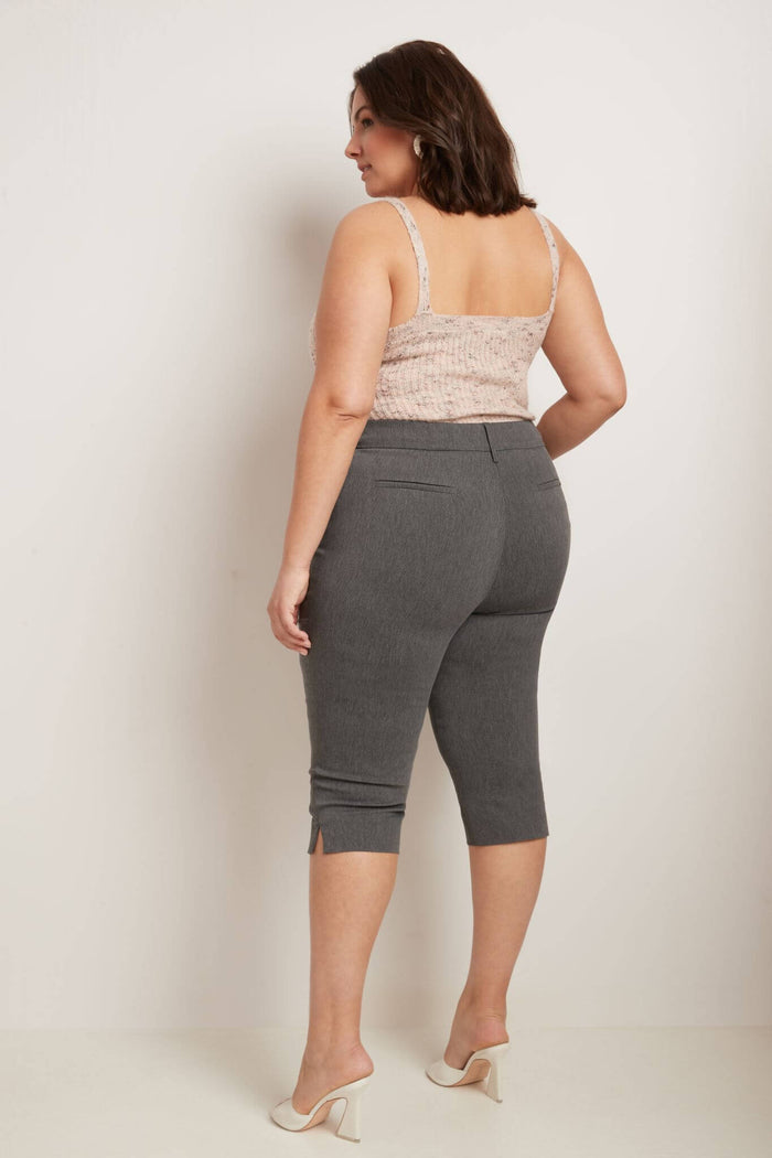 Rekucci Slimming Plus Size Capris With Real Pockets Charcoal