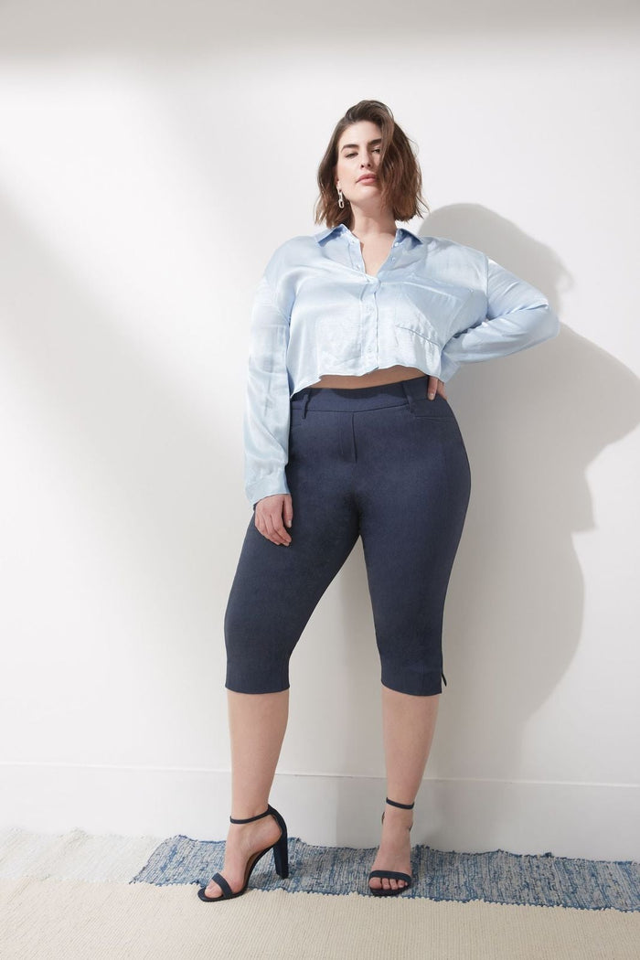 Rekucci Slimming Plus Size Capris With Real Pockets Indigo