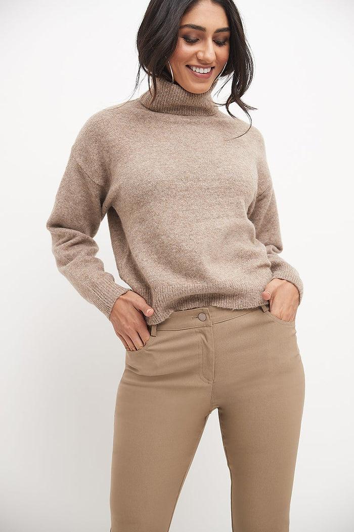 Rekucci Stretch 5 Pocket Straight Leg Pants Oatmeal