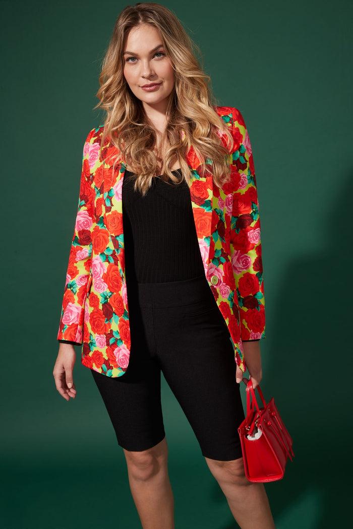 rekucci Women’s 12” Classic Shorts with Fake Front Pockets black