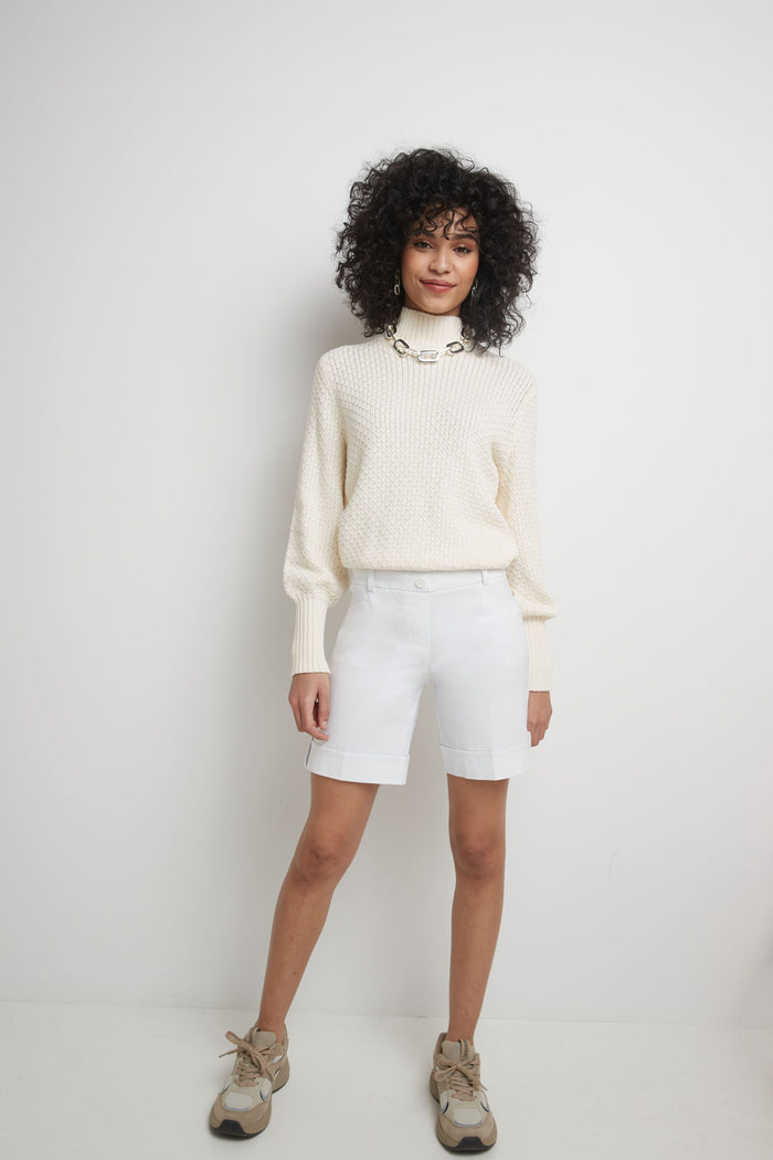 Rekucci Women’s 8” Classic Shorts With Stitched Cuff White