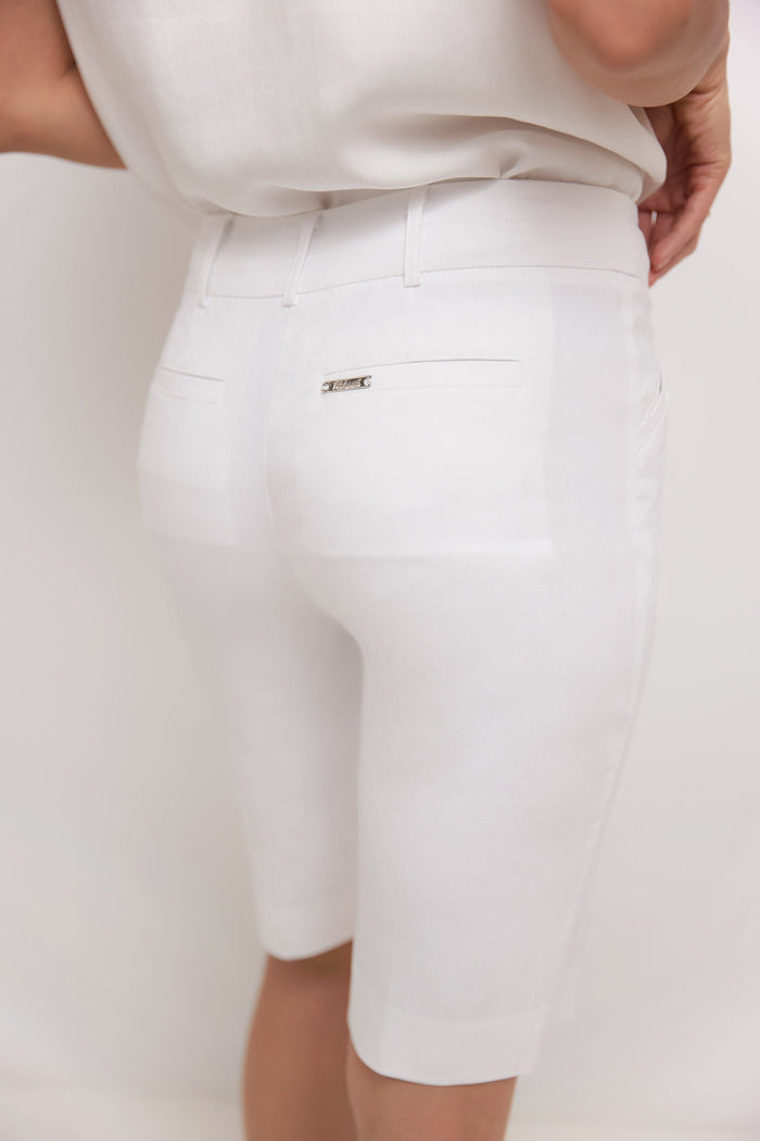 Rekucci Women’s Classic Bermuda Shorts With Slant Pockets White