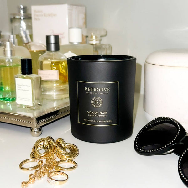 Retrouvé Velour Noir Candle
