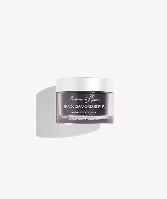 Révérence De Bastien LE BLACK DIAMOND SCRUB 200ml – Gommage Minéral Pour Les Pieds