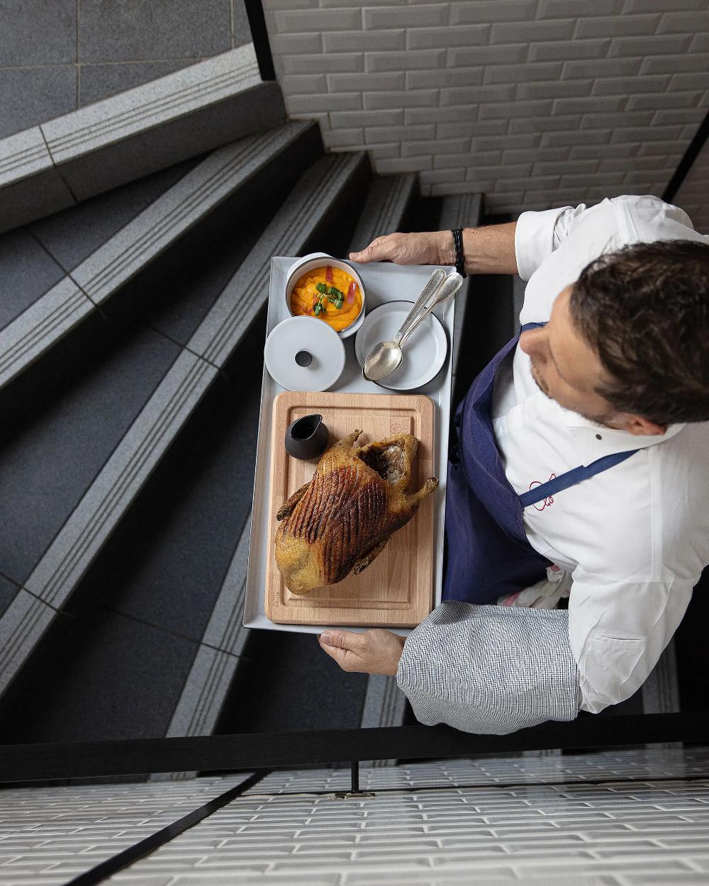 Revol Caractère Culinaire Cocotte Avec Couvercle 26 CL