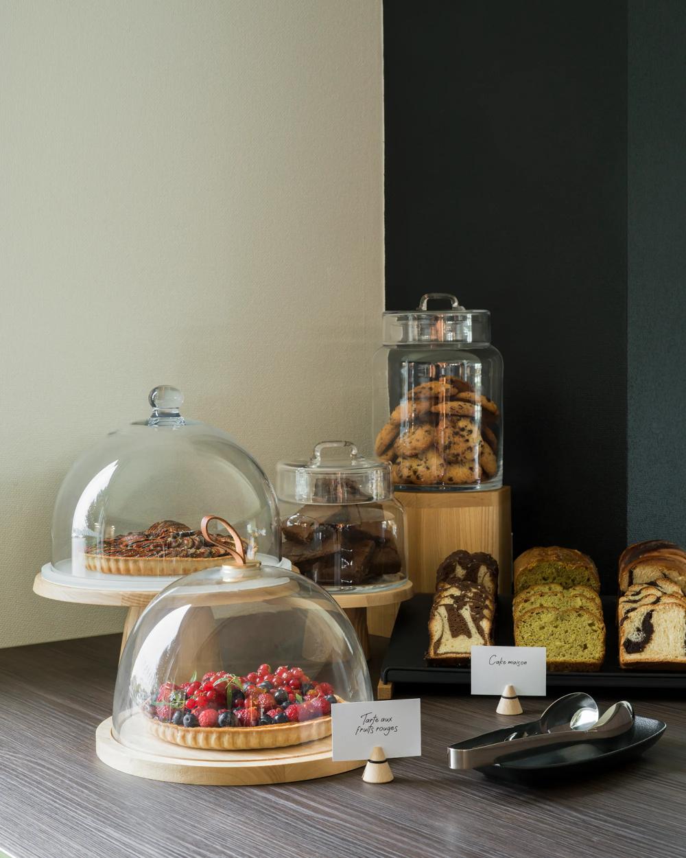 Revol Inspired By REVOL Grande Cloche & Socle Chene 30 5 CM