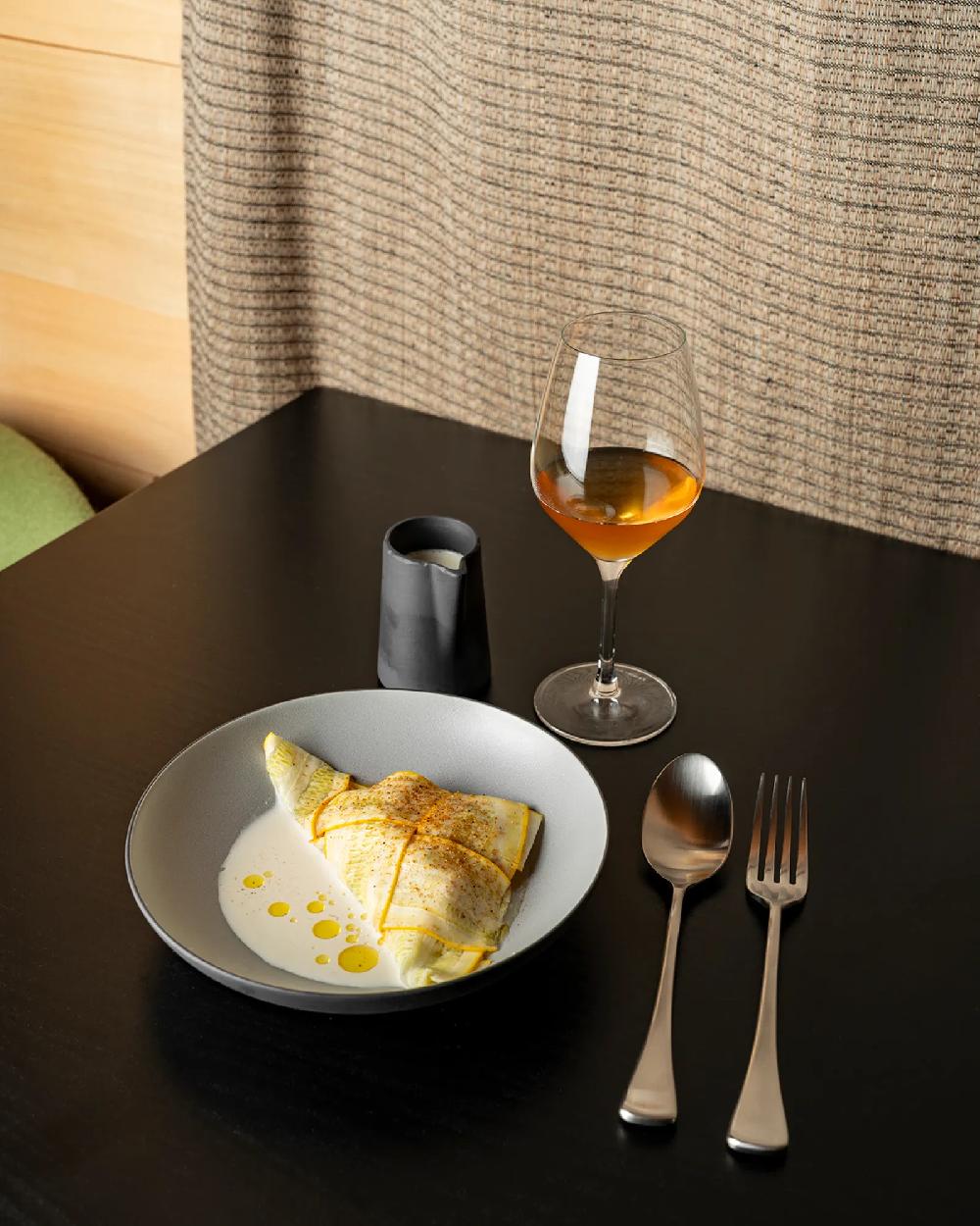 Revol Basalt Cremier 10 CL