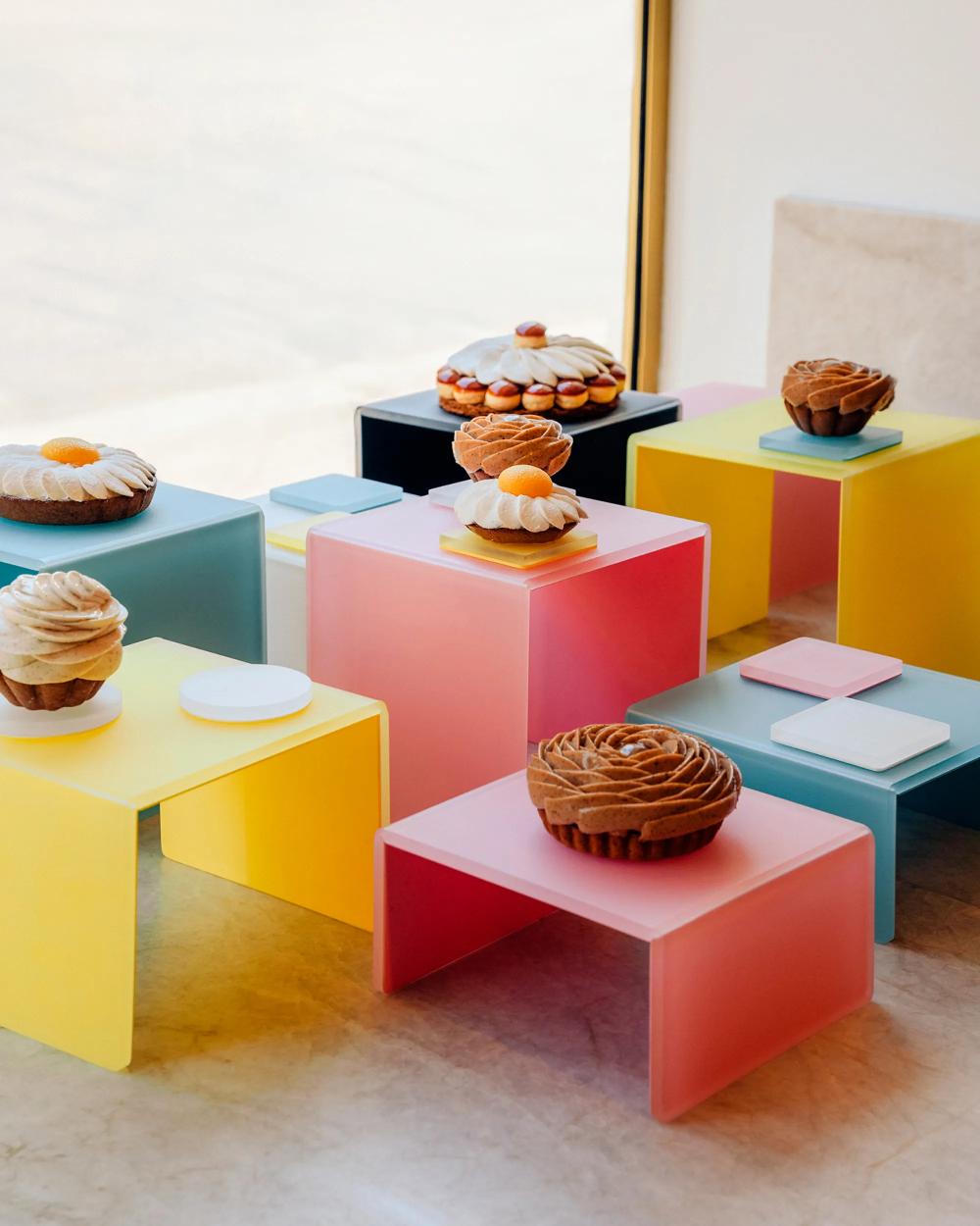 Revol Mealplak Support Patisserie Carre 8 CM