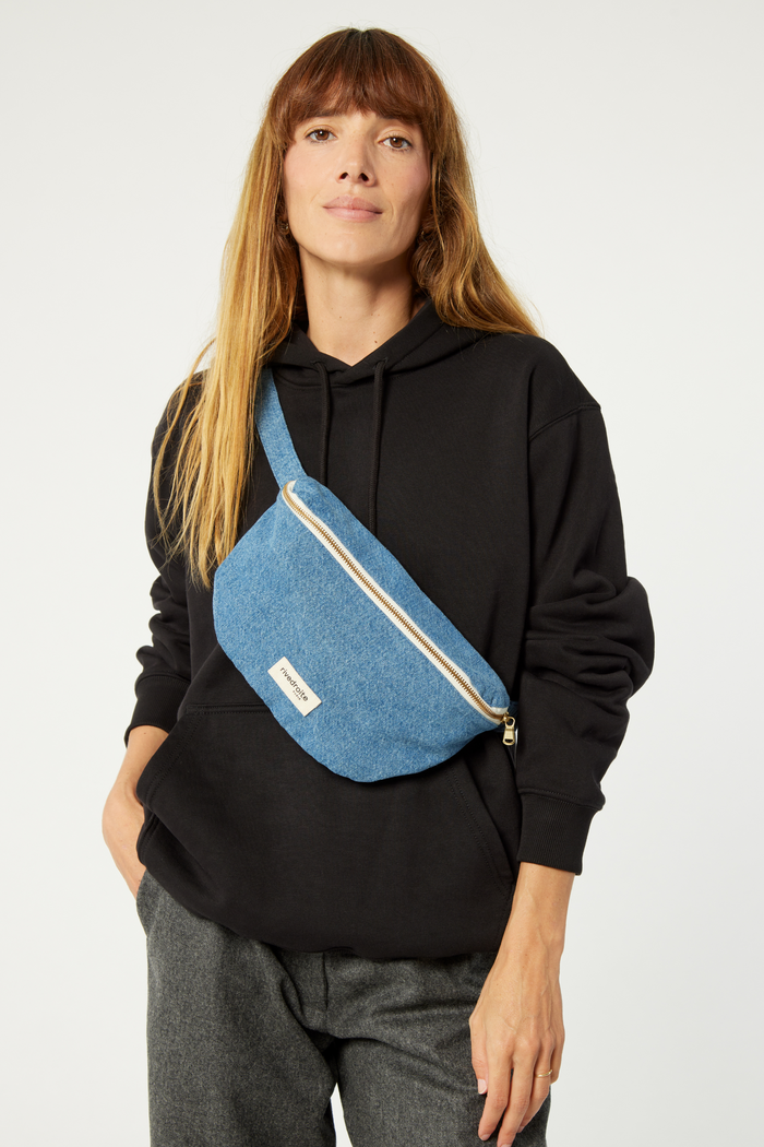 Rive Droite Custine Le Sac Banane Denim Clair Upcyclé