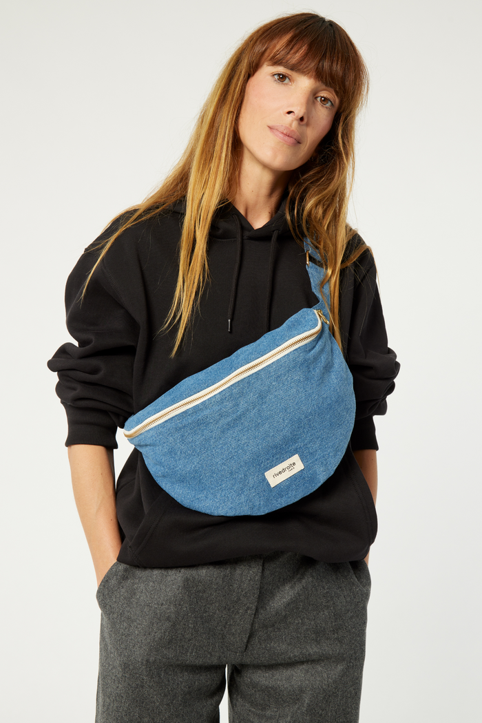 rive droite Custine XL le sac banane Denim Clair Upcyclé