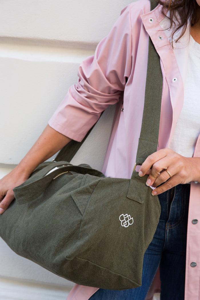 rive droite Le petit sac de yoga en collaboration avec Lili Barbery Coton recyclé Kaki