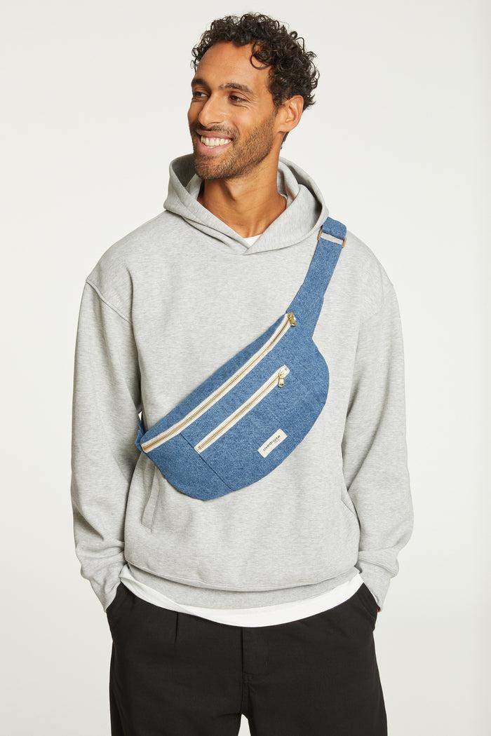 rive droite Orsel le sac banane grand format Denim Clair Upcylé