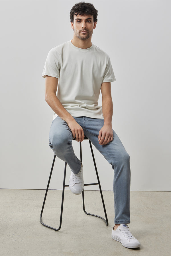 Robert Barakett Le T-shirt Barakett