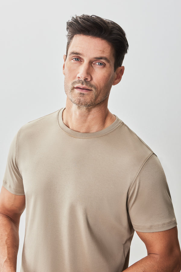 Robert Barakett Le T-shirt Barakett