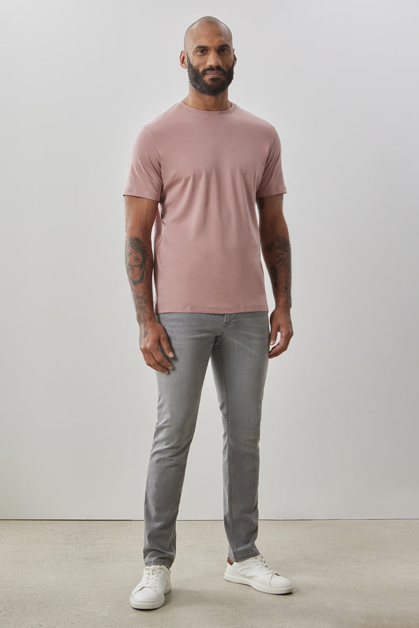 Robert Barakett Le T-shirt Barakett