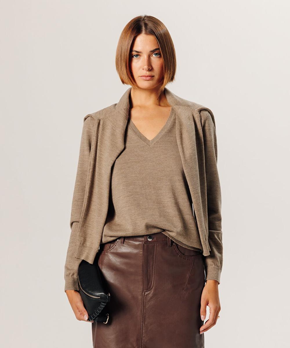 rodier Pull col V en laine mérinos beige