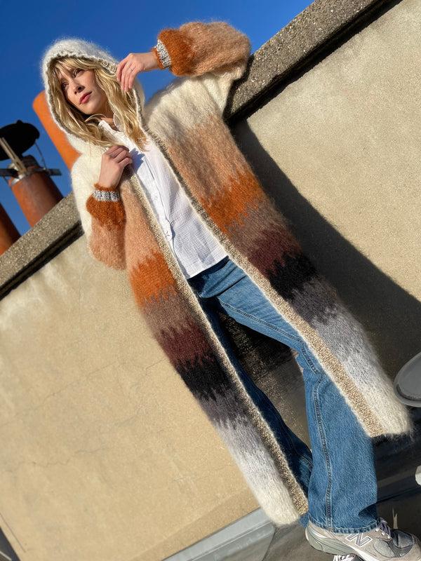 rose carmine MANTEAU À CAPUCHE TIE&DYE 12 COULEURS BEIGE