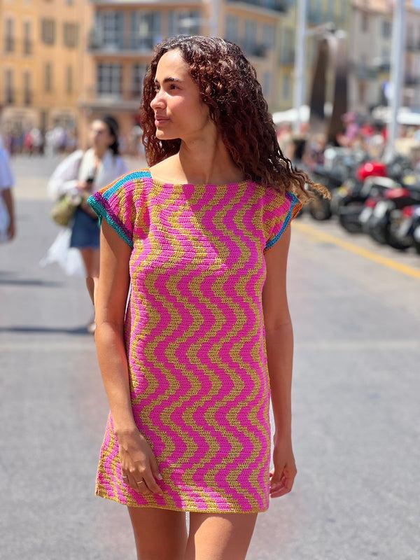 rose carmine ROBE SANS MANCHES ZIGZAG ROSE/CURRY