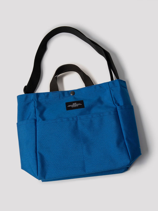 rue blanche Multi pocket bag royal blue - Bags in Progress