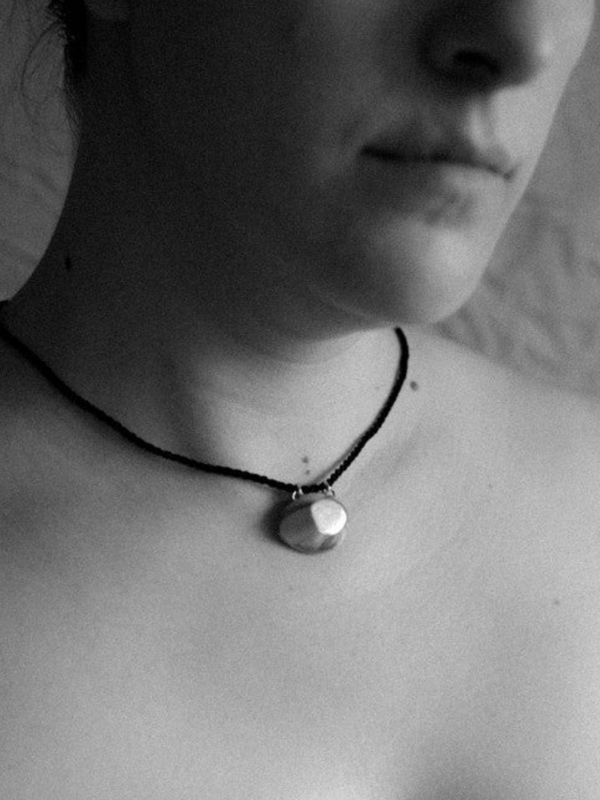 Rue Blanche Big Eye Necklace - Lepagon