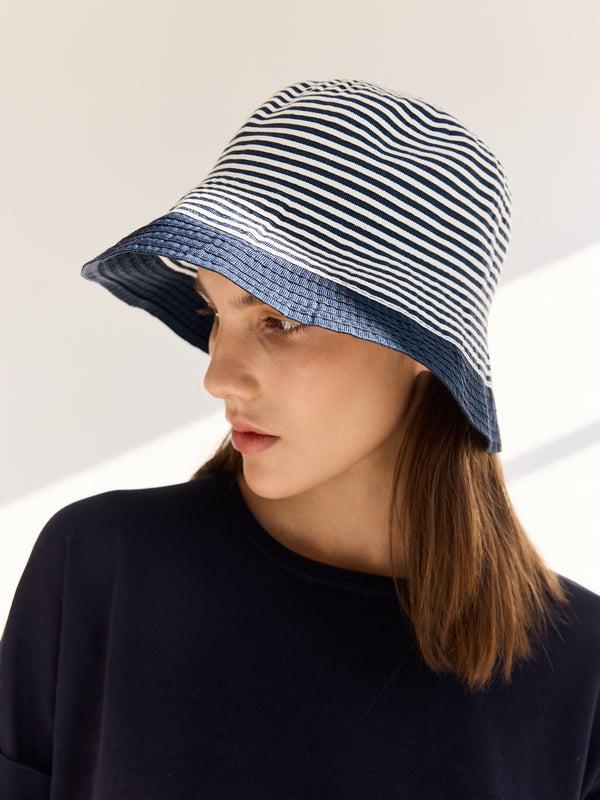 rue blanche Striped cloche navy hat - Grevi