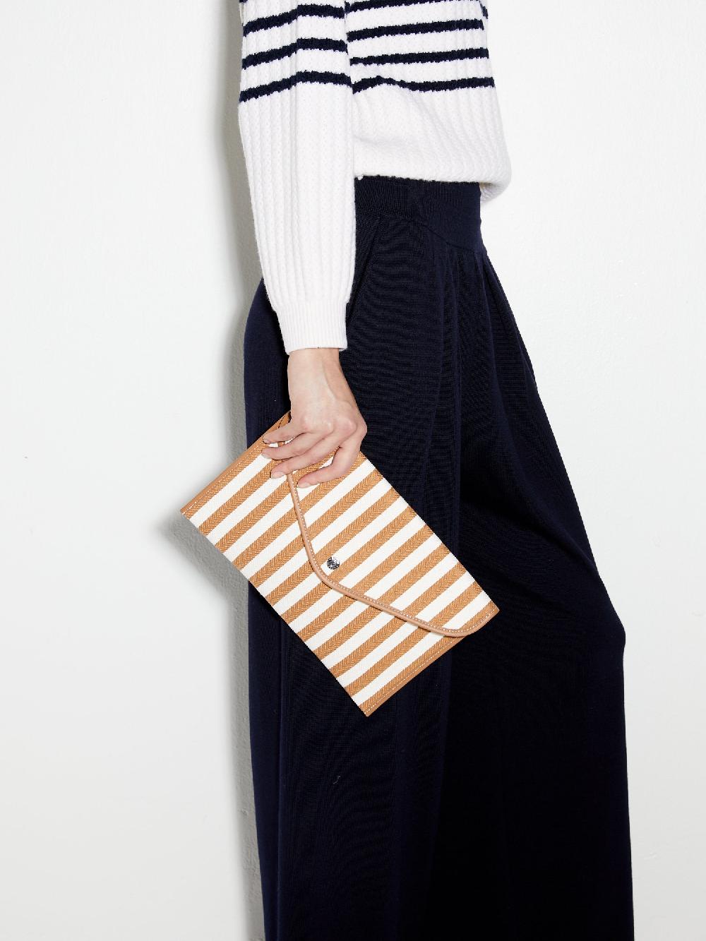 rue de verneuil ENVELOPPE M -PALAIS ROYAL CAMEL