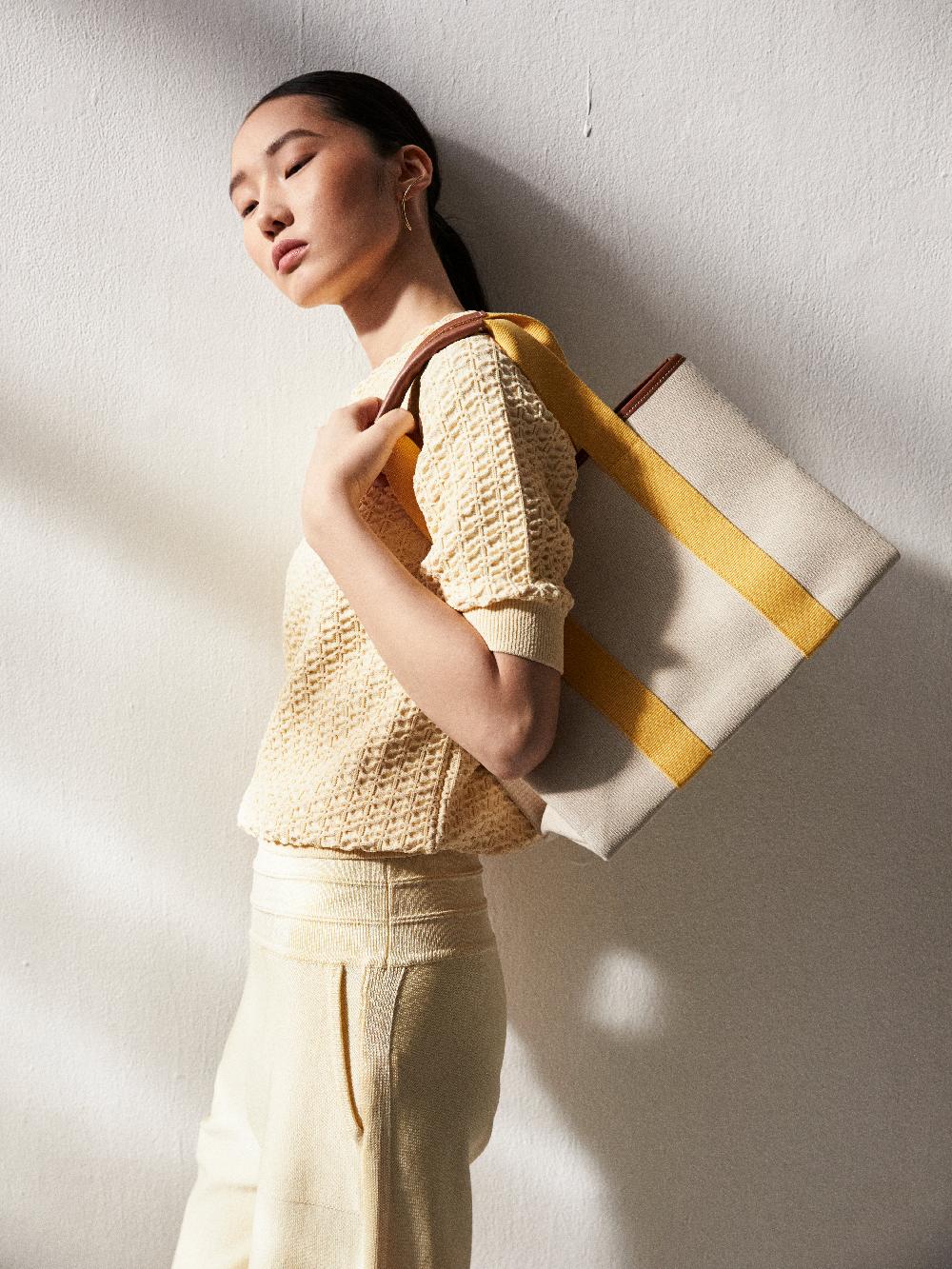 rue de verneuil TRAVERSÉE M - ESSENTIALS YELLOW