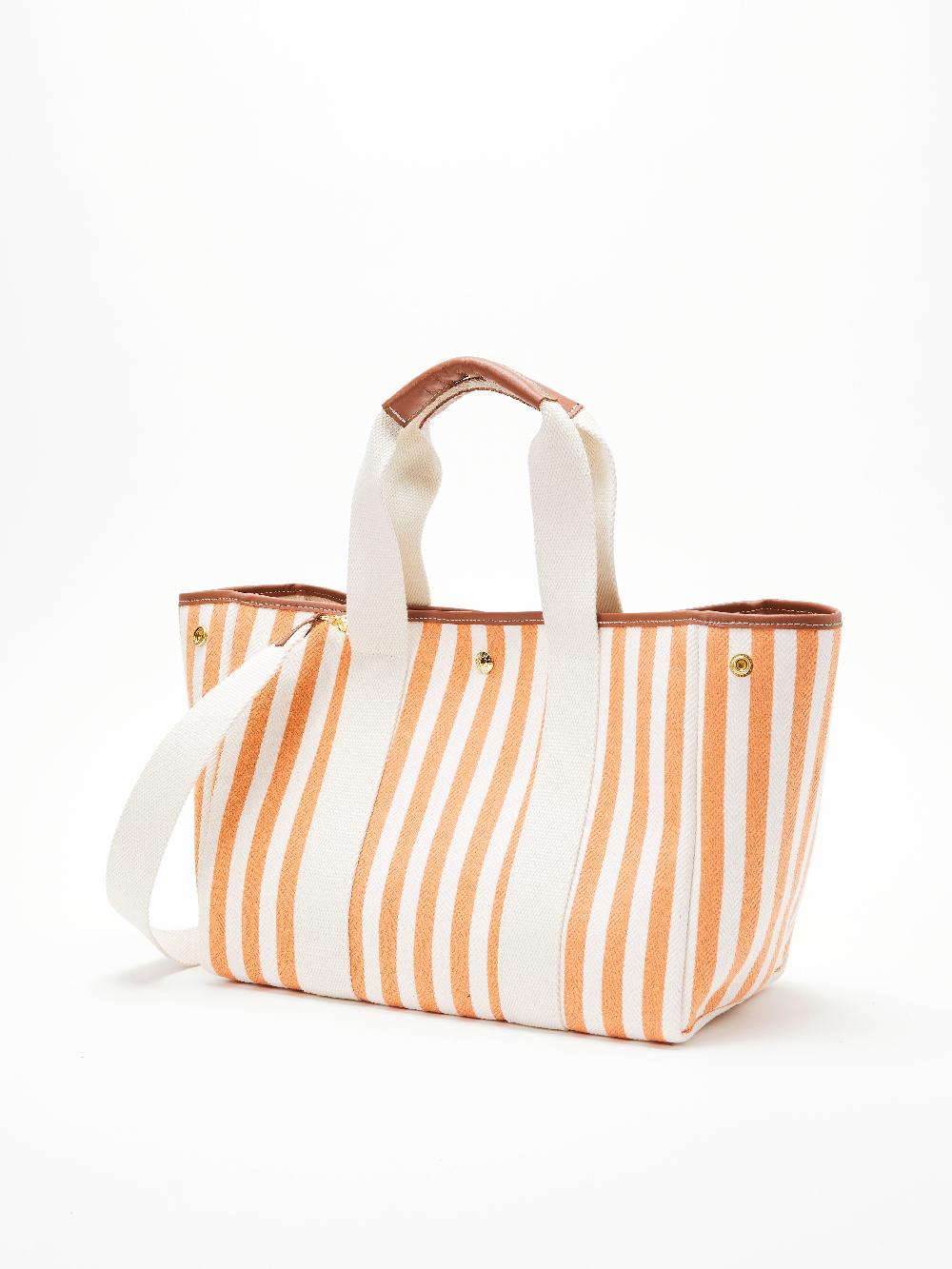 Rue De Verneuil TRAVERSÉE M - PALAIS ROYAL PEACH