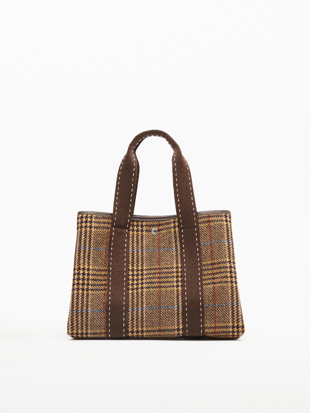 Rue De Verneuil TRAVERSÉE M - PDG SELLIER CHOCOLATE