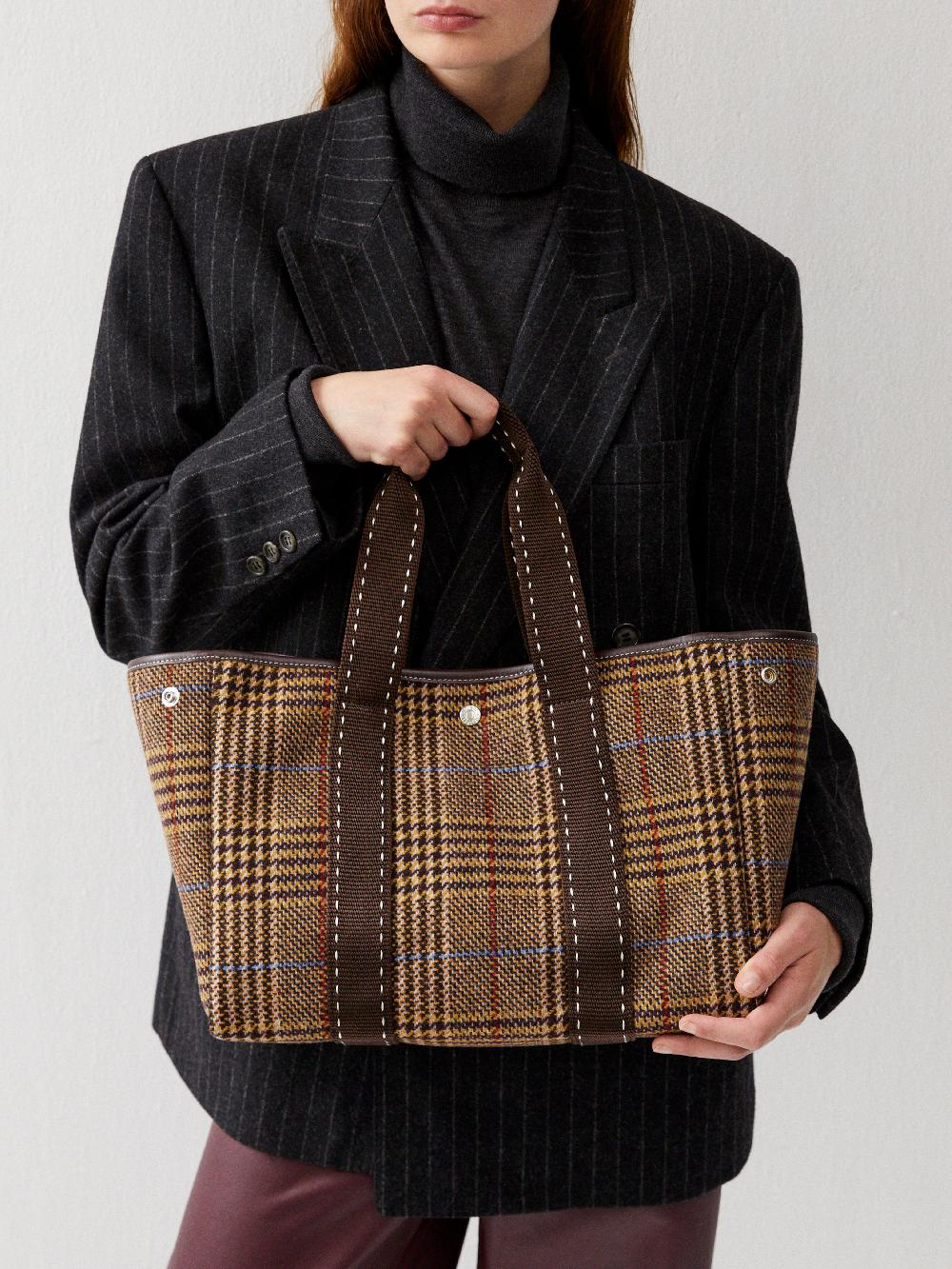 rue de verneuil TRAVERSÉE M - PDG SELLIER CHOCOLATE