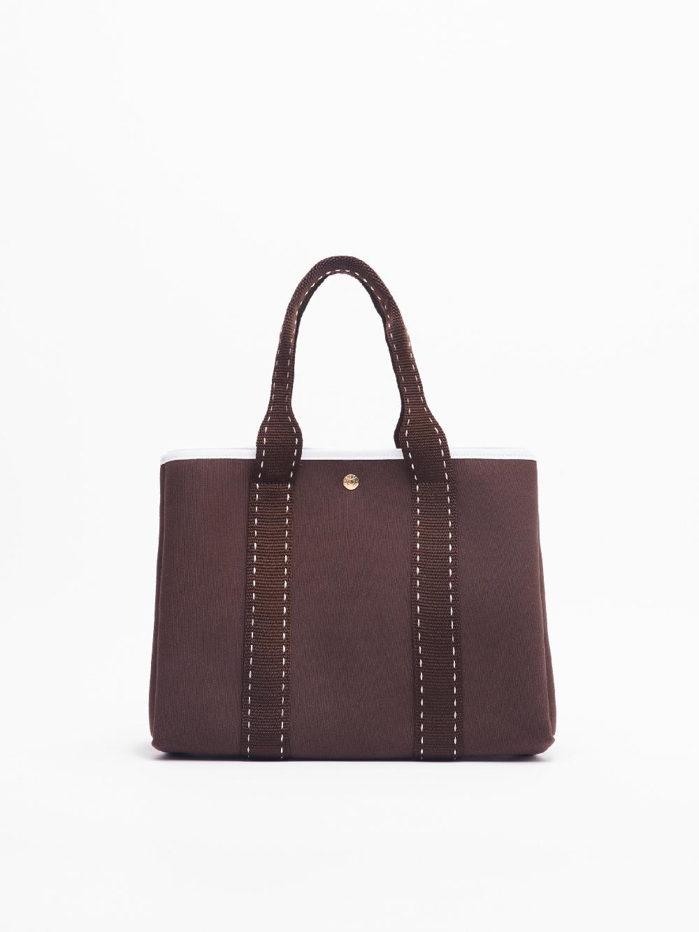 Rue De Verneuil TRAVERSÉE M - SELLIER CHOCOLAT