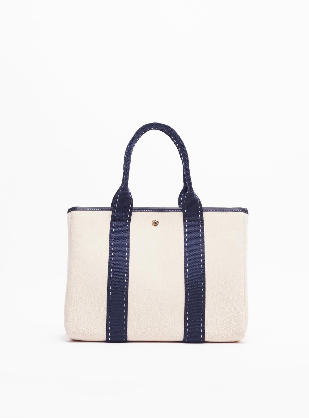 Rue De Verneuil TRAVERSÉE M - SELLIER WHITE