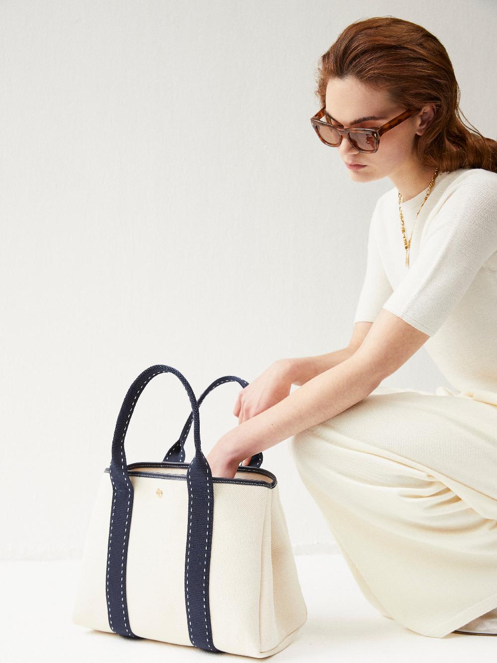 rue de verneuil TRAVERSÉE M - SELLIER WHITE