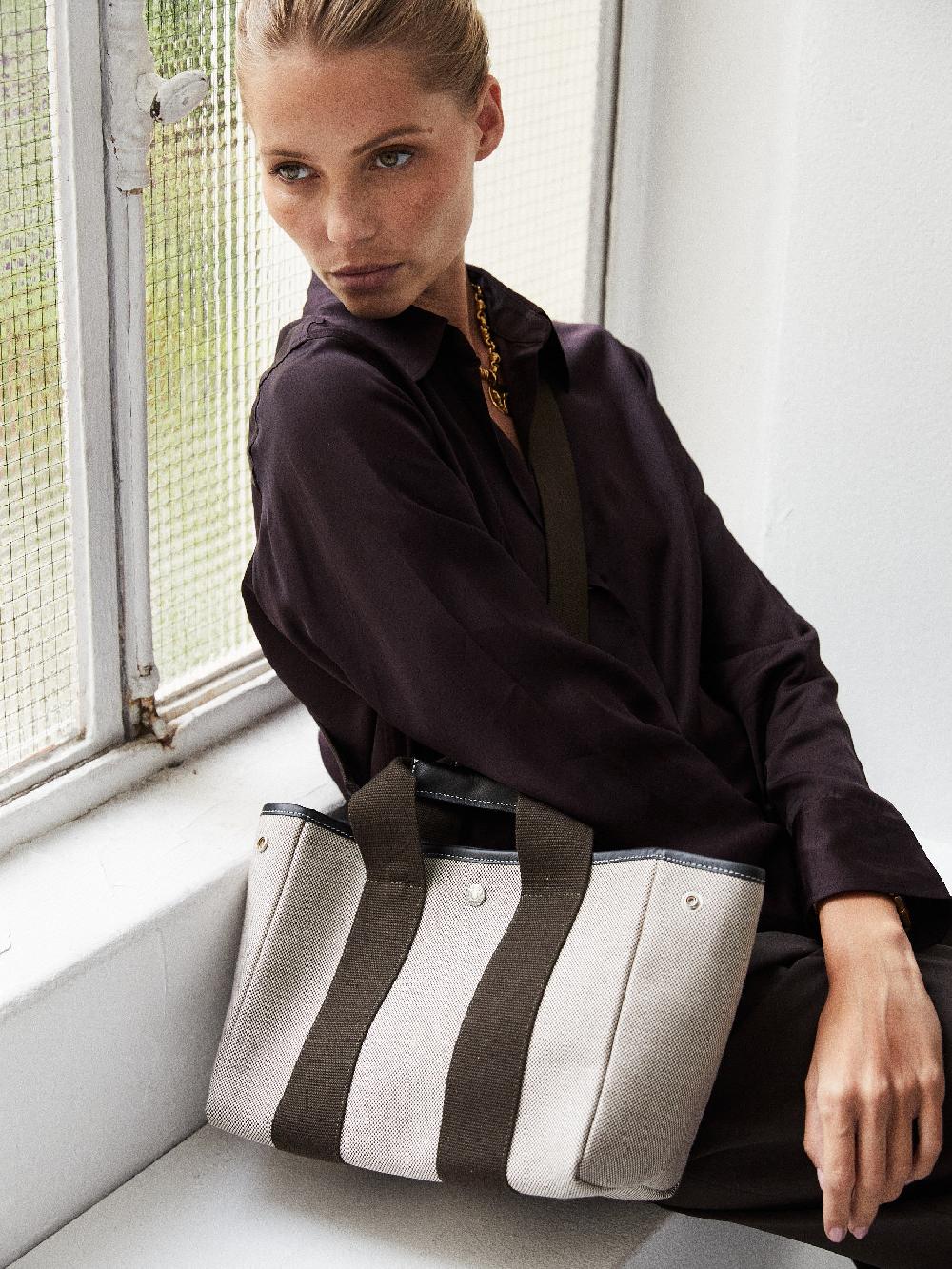 Rue De Verneuil TRAVERSÉE S - OXFORD BROWN