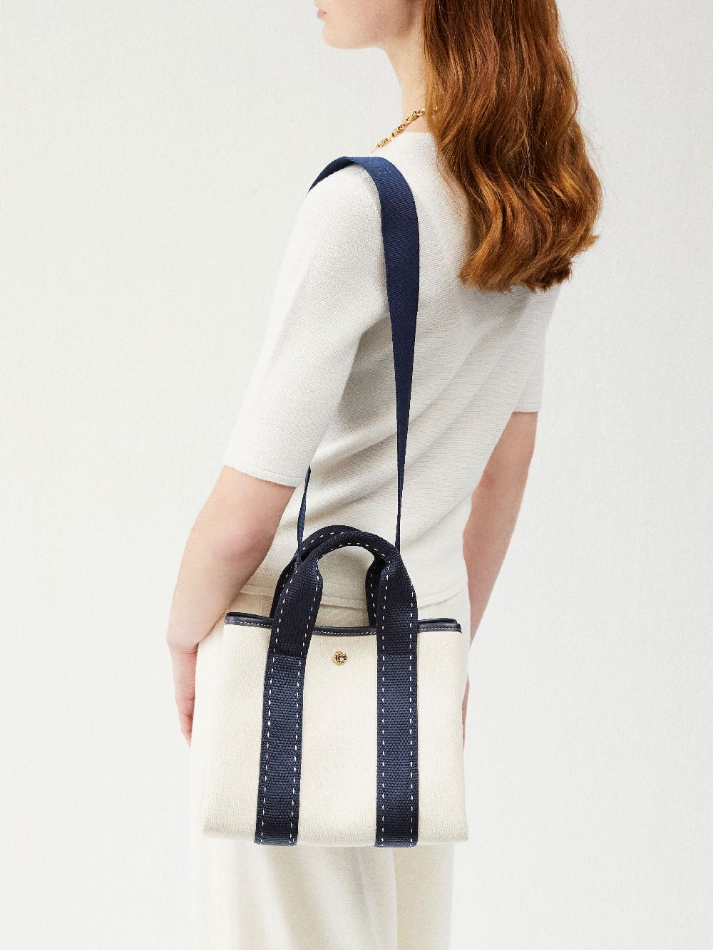 Rue De Verneuil TRAVERSÉE S - SELLIER WHITE