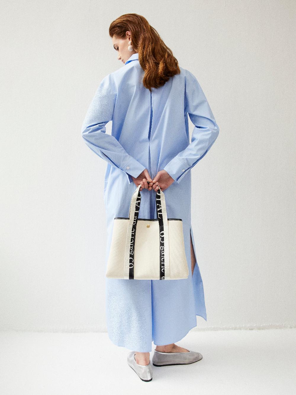 Rue De Verneuil TRAVERSÉE M - 65 GALERIE DU PALAIS BLACK WHITE