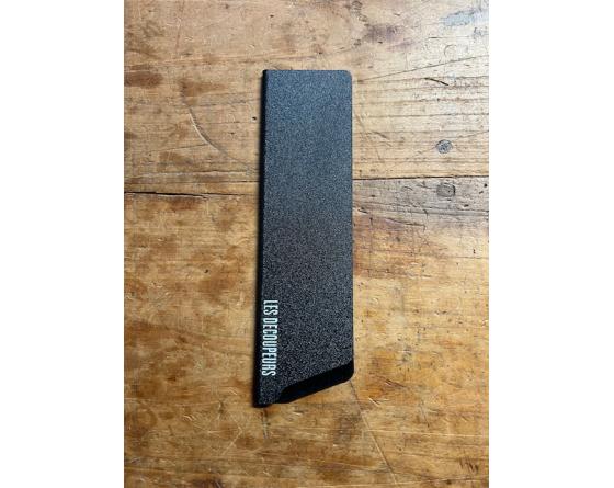 sabatier 1 Protège Lame - NOIR - 19 5 x 5 5 cm - pour lame inférieure à 19 cm Sabatier - 78391