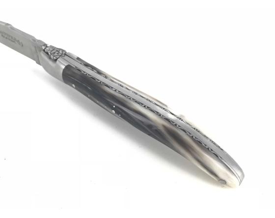 Sabatier Laguiole 12 Cm - Mouche Bourdon Travaillé - Pointe De Corne - 1 Mitre Laguiole En Aubrac - 55192