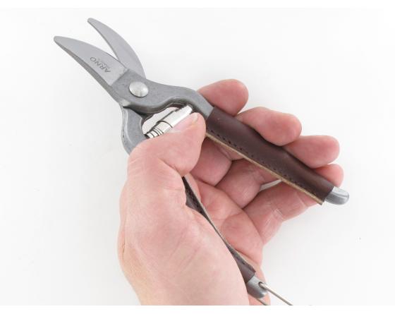 Sabatier Sécateur De Jardin 18 Cm - Revêtement Des Branches En Cuir Arno - Thiers - 37105