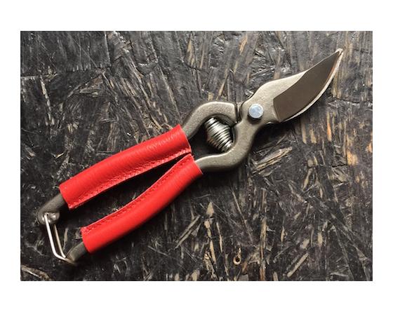 Sabatier Sécateur De Jardin 18 Cm - Revêtement Des Branches En Cuir ROUGE Locau -Thiers - 30266