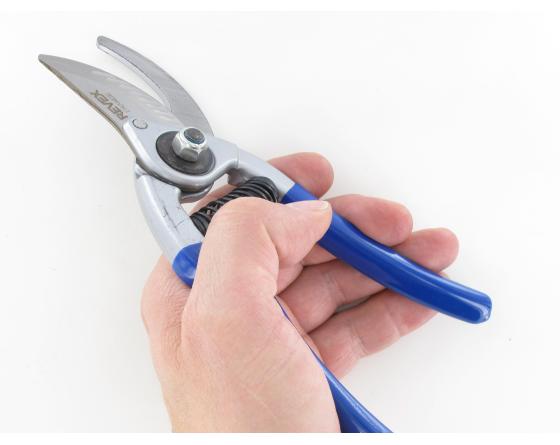 Sabatier Sécateur De Jardin 20 Cm - Revêtement Des Branches En PVC Arno - Thiers - 37101