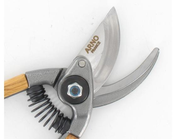 Sabatier Sécateur De Jardin 20 Cm - Revêtement Des Branches Olivier Arno - Thiers - 37111