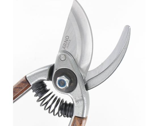 Sabatier Sécateur De Jardin 20 Cm - Revêtement Des Branches Palissandre Arno - Thiers - 37106