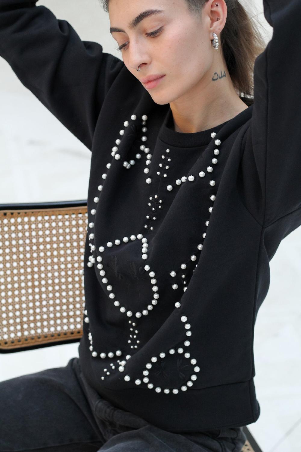 sarah de saint hubert DIDI KING PEARL SWEATSHIRT - Black & Pearls