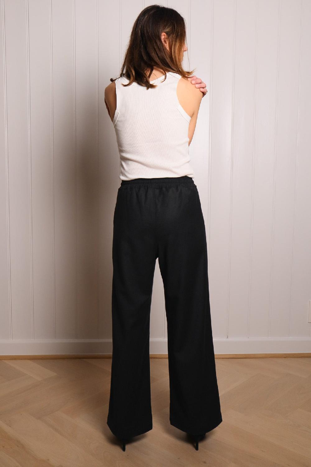 Sarah De Saint Hubert VIC FLANNEL TROUSERS - Black