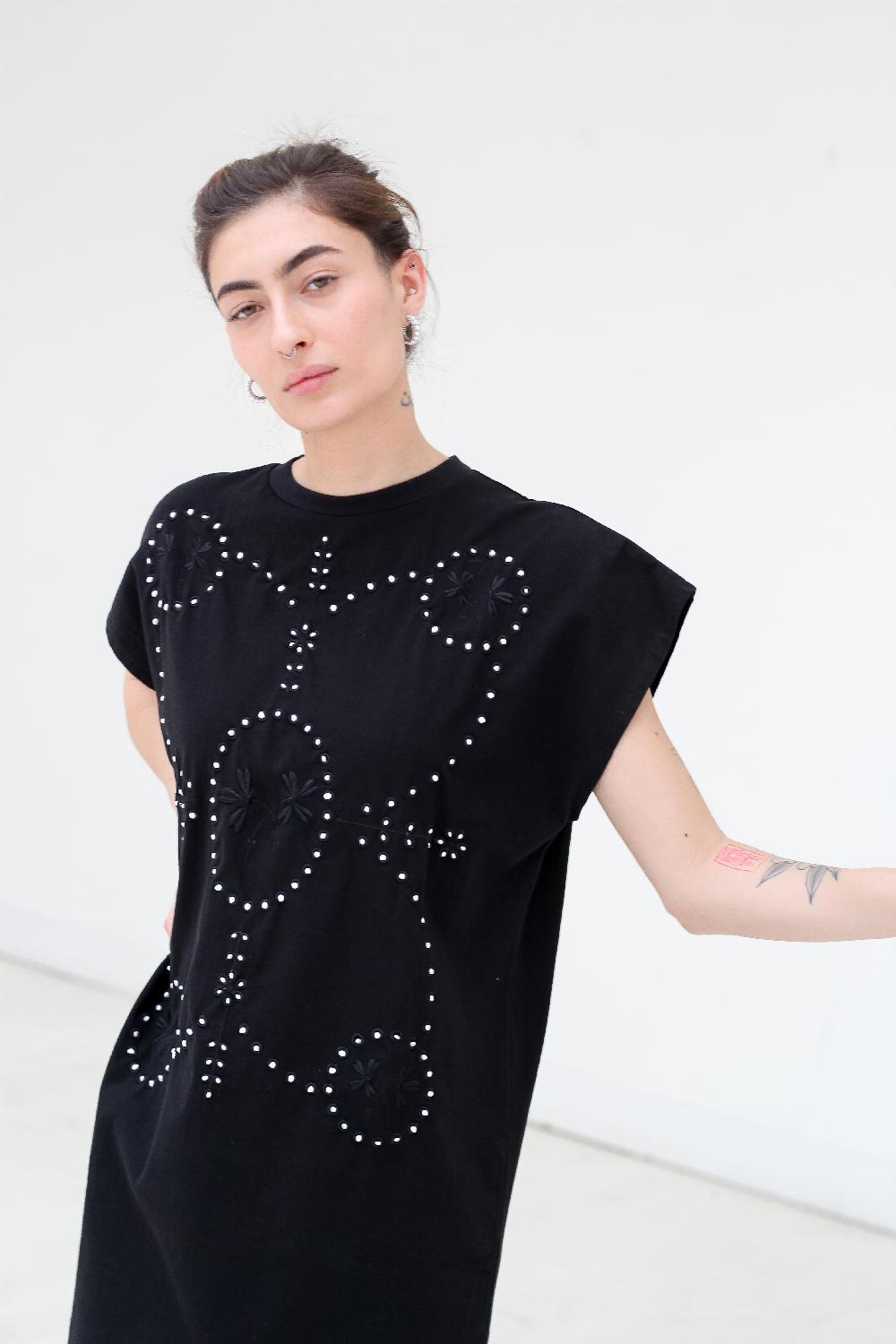Sarah De Saint Hubert TAMARA QUEEN PEARLS DRESS - Black & Pearls